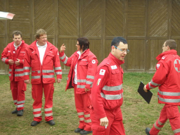 Rot Kreuz Übung 18.4.2010 - 