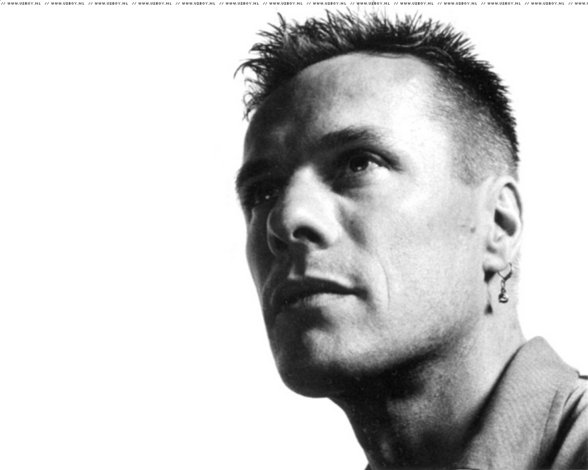 Larry Mullen jr. - 