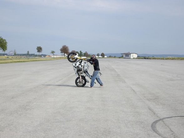 Motorradtricks am Rübenplatz - 