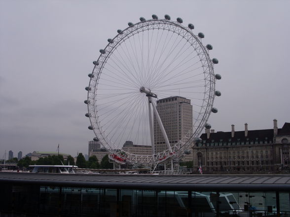 LONDON =) - 