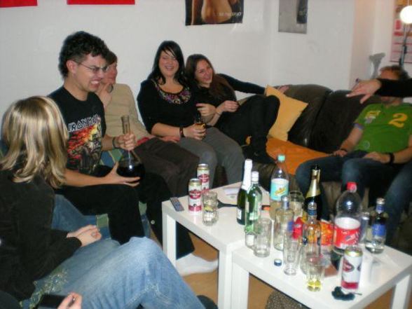 BUT...party, was sonst? - 