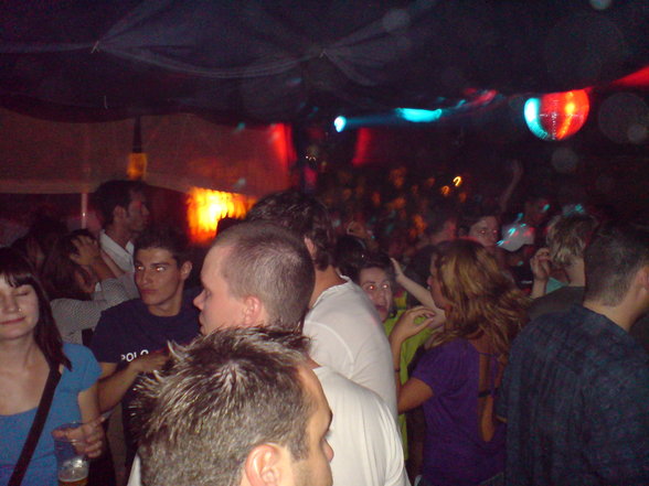 Best Clubs of Budapest part 1 and 2 - 