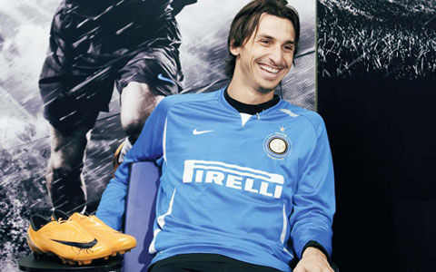 ZLATAN IBRAHIMOVIC !!!!!!!!!!!!!!!!!!!! - 