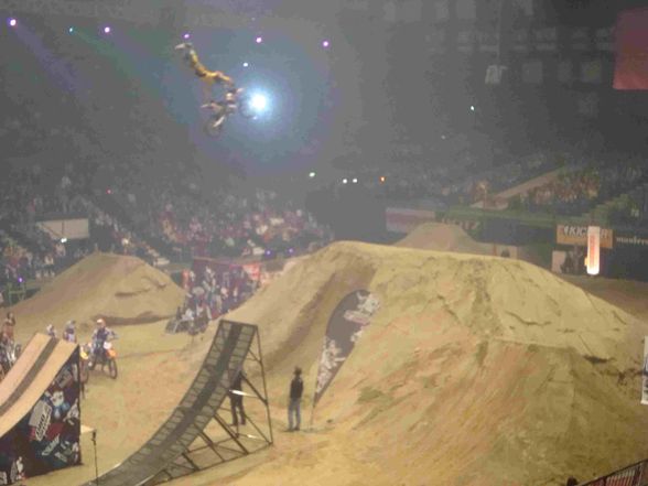 Night of the jumps - 