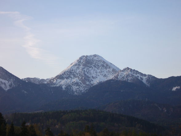 Studenten unterwegs am Faakersee  - 