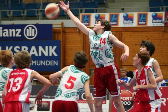 Basketball 08/09 - 