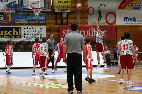 Basketball 08/09 - 