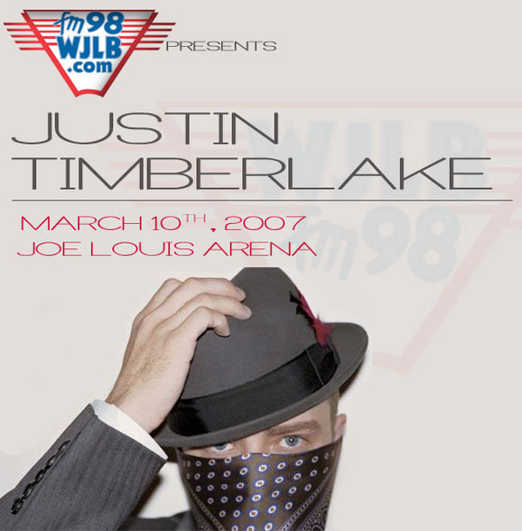 Justin @ Joe Louis Arena -- DETROIT - 