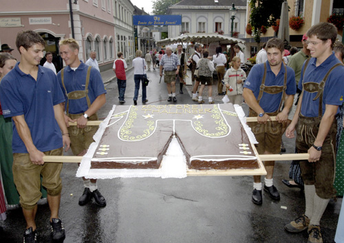 Is Lederhosentreffn - 