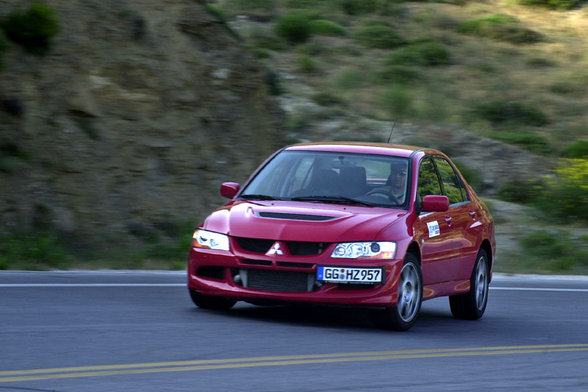 mitsubishi EVO 8 - 