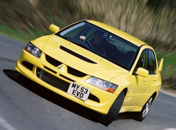 mitsubishi EVO 8 - 