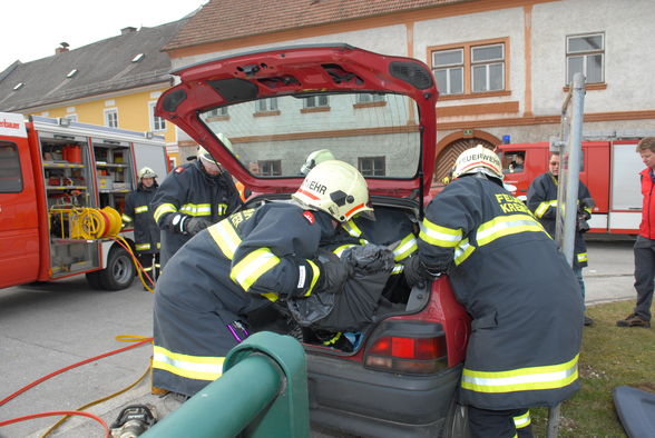 des is weil i überoi dabei sein muas.... - 