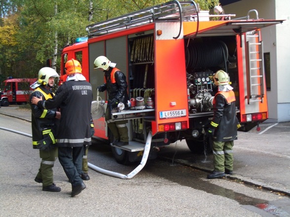 Großübung Bildungshaus 13.10.07 - 