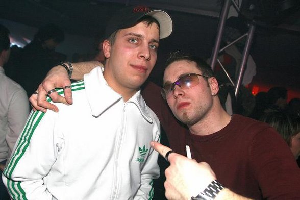 RaveOnSnow2006 - 