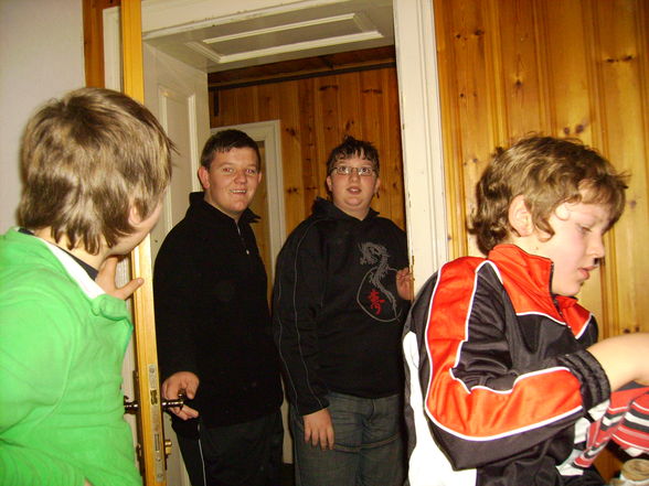 ...Schikurs 2010 beide 2.Klassen so geil - 