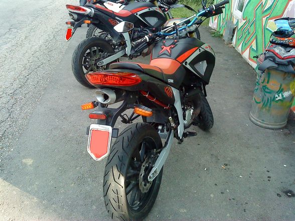 2 wheeled wepon  - 