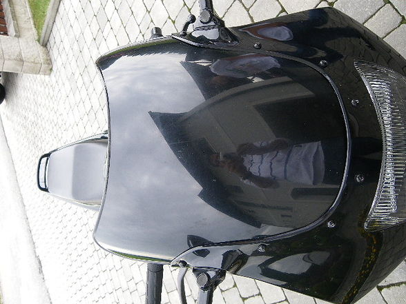 KAWA GPZ - 