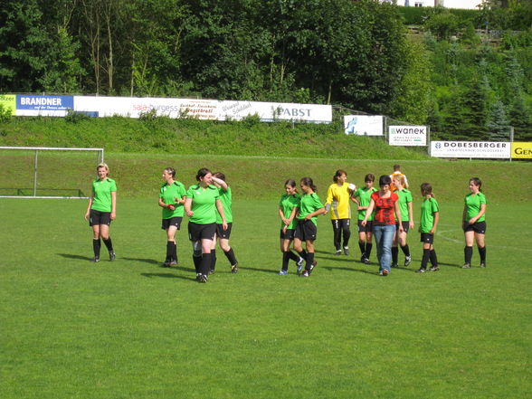 Damenfussball Arbing - 