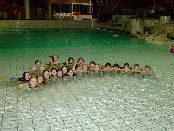 Aquanight 2002 - 