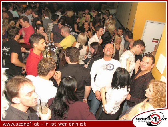 partytime at friendsbar - 