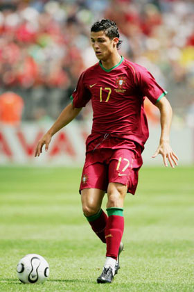 Cristiano Ronaldo - 