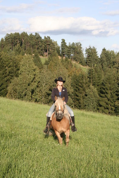 Fotoshooting mit Pferd :)) - 