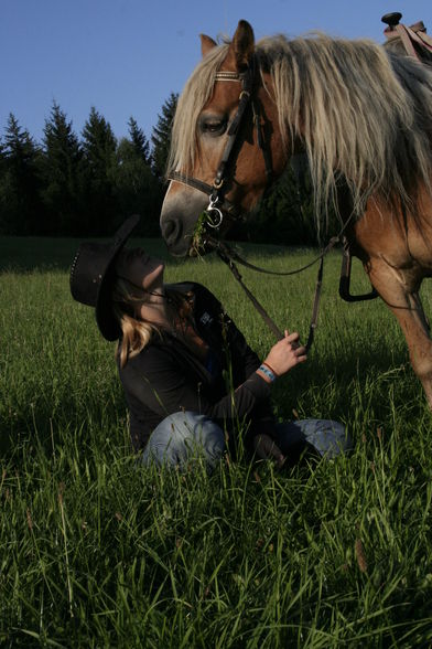 Fotoshooting mit Pferd :)) - 