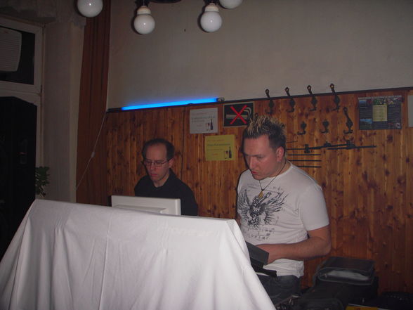 clubsoundz.net gasthaus Party part V - 