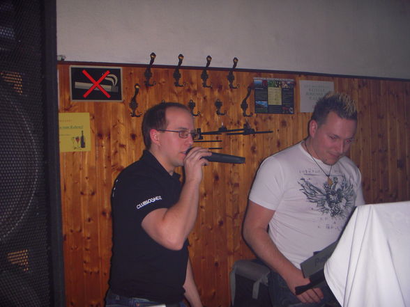 clubsoundz.net gasthaus Party part V - 