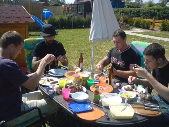 ***ggg***  Grillen beim Willi..... - 