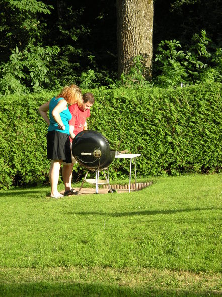 Grillen bei da tini und fuunnhouuse - 