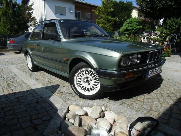 Mein Bmw E30 320i vfl - 