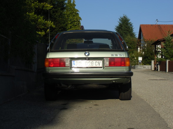 Mein Bmw E30 320i vfl - 