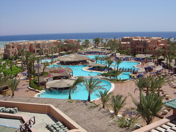 HOLIDAY IN EGYPT - 