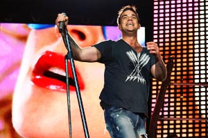 Robbie Williams-Intensive Care Tour 2006 - 