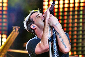 Robbie Williams-Intensive Care Tour 2006 - 