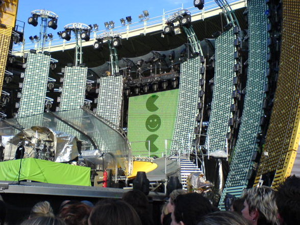 Robbie Williams-Intensive Care Tour 2006 - 