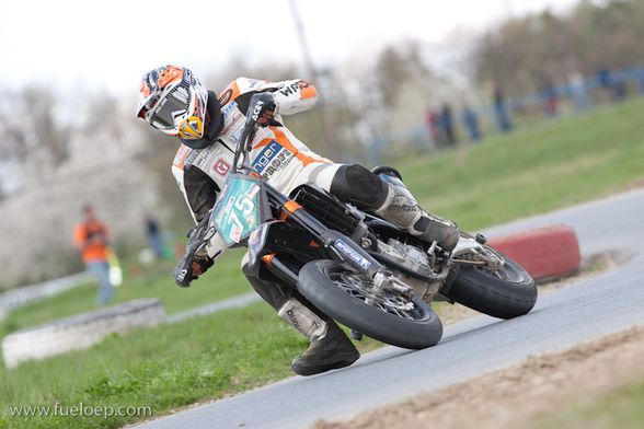 Supermoto - 