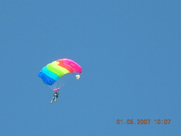 Skydiving01.05.2007 - 