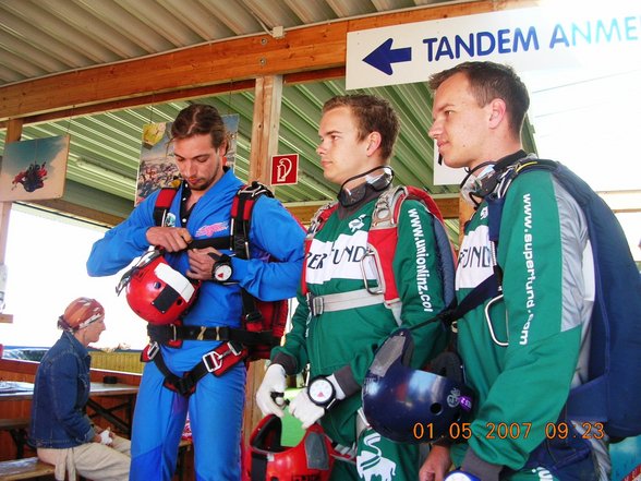 Skydiving01.05.2007 - 