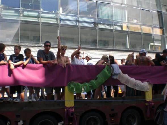 uniteparade flyern für Partystadl - 