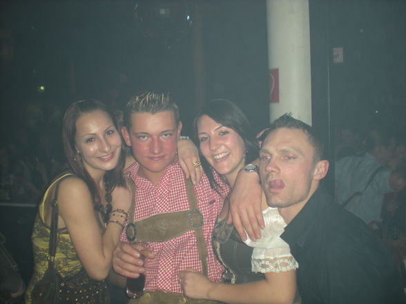 Lederhosenball - 