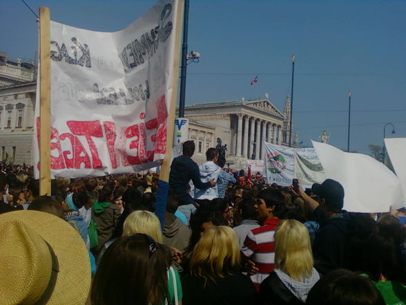 Schülerstreik in Wien - 24.04.09 - 