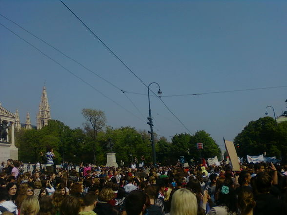 Schülerstreik in Wien - 24.04.09 - 