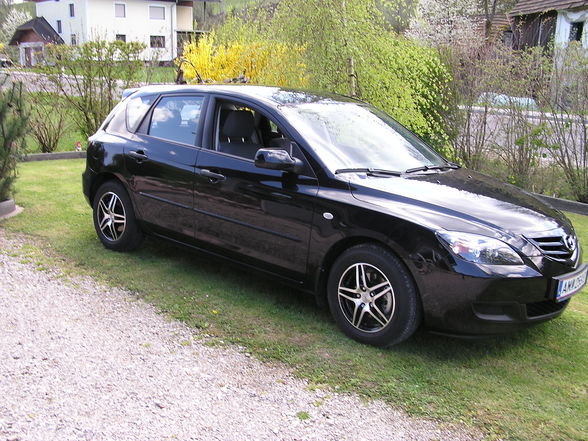 mein neuer mazda3 sport grrr xD - 