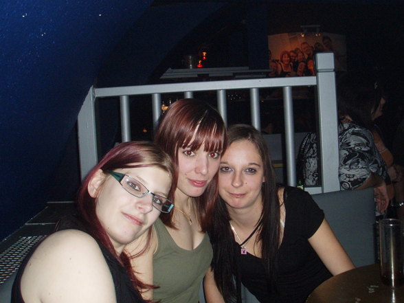 Friends and I im Ott! =) - 