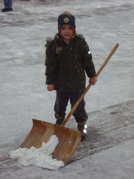 zwei Männer auf Schneefang... - 