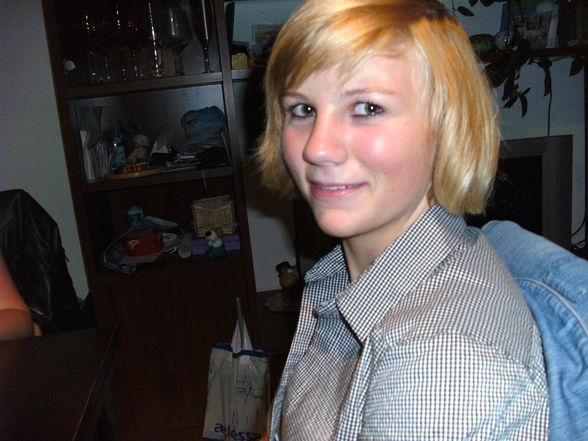 17 jahr, blondes haar^^ - 