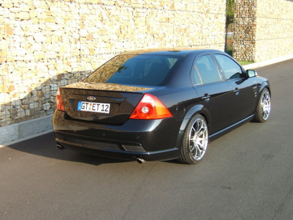 div. Mondeo's - 