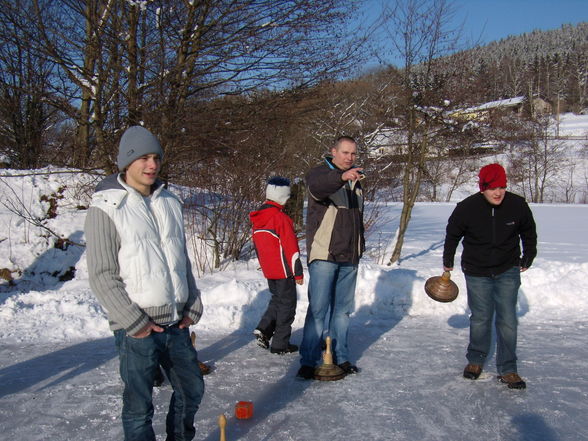 FF-Eisstockschießen - 